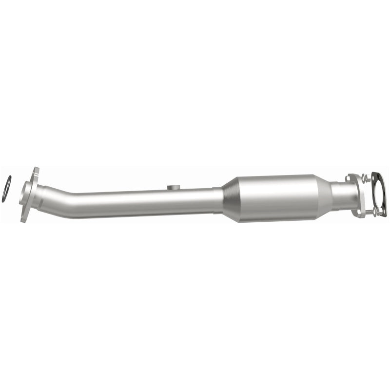 MagnaFlow Infiniti OEM Grade Federal / EPA Compliant Direct-Fit Catalytic Converter 21-121 Photo - out of package
