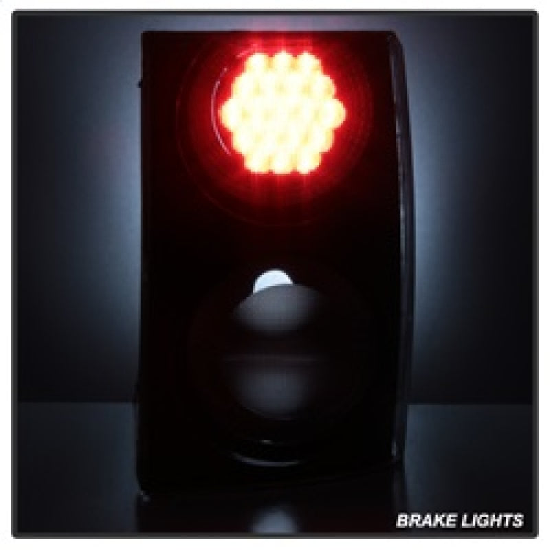 SPYDER Xtune Land Rover Range Rover 06-09 Euro Style Tail Lights Clear ALT-JH-LRRRS06-CL 5075871 5075871 Photo - Unmounted