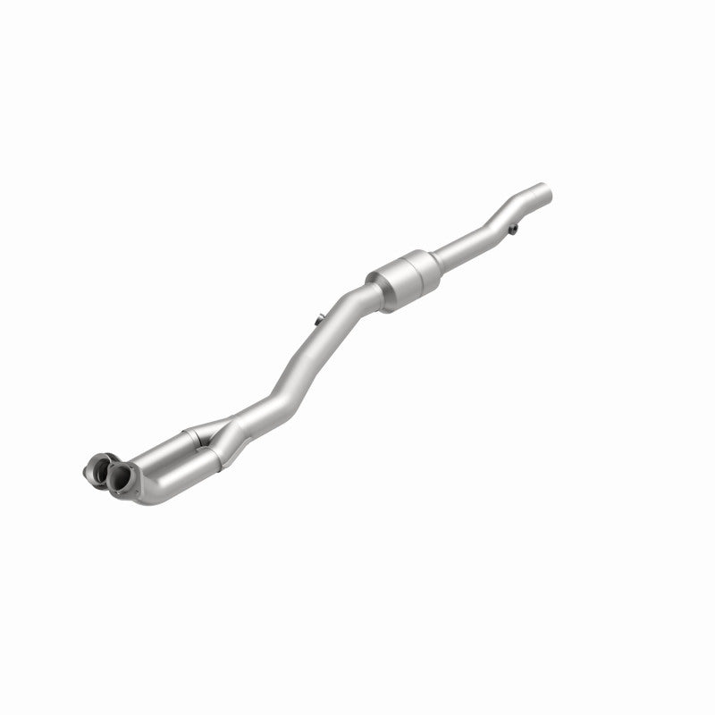 MagnaFlow BMW 840Ci HM Grade Federal / EPA Compliant Direct-Fit Catalytic Converter 24130 360 Degree Image Set