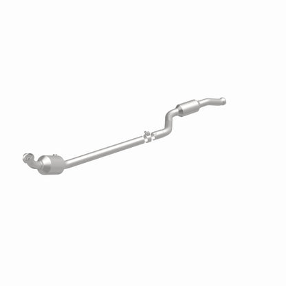 MagnaFlow Mercedes-Benz GLK350 OEM Grade Federal / EPA Compliant Direct-Fit Catalytic Converter 21-439 360 Degree Image Set