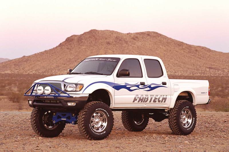 Fabtech 6" Performance System w/ Performance Shocks K7002 Photo - lifestyle view