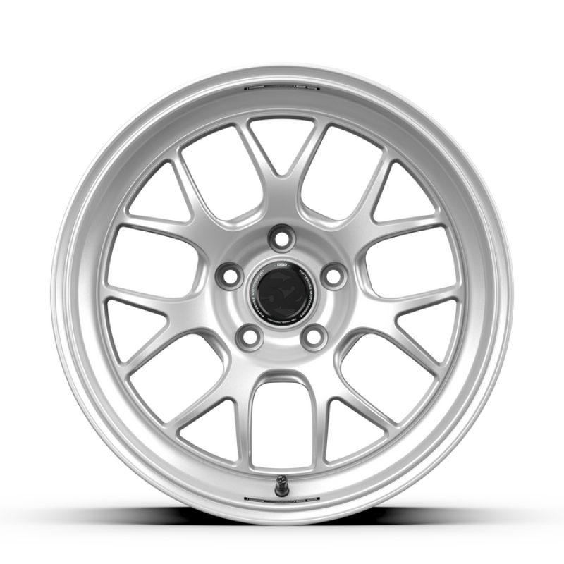 fifteen52 Apex RSR 18x10.5 5x120 25mm ET 72.56mm Center Bore Radiant Silver RSARS-80552+25 RSARS-80552+25 User 1