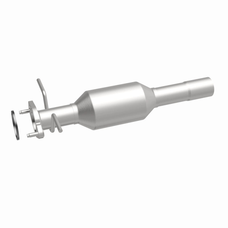 MagnaFlow Ford Focus OEM Grade Federal / EPA Compliant Direct-Fit Catalytic Converter 49196 360 Degree Image Set