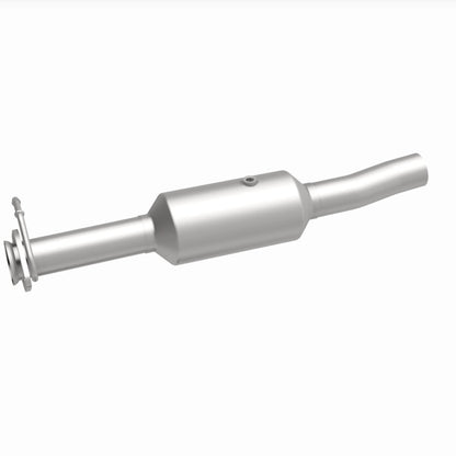 Magnaflow 09-10 Ford F-550 Super Duty V10 6.8L Rear Underbody Direct Fit Catalytic Converter 280434 280434 360 Degree Image Set