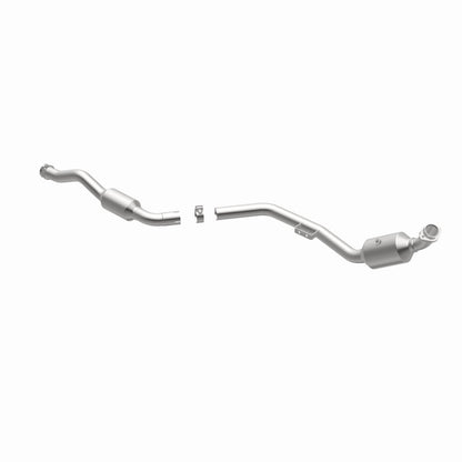 MagnaFlow Mercedes-Benz E350 California Grade CARB Compliant Direct-Fit Catalytic Converter 5411665 360 Degree Image Set