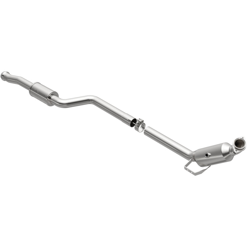 MagnaFlow Mercedes-Benz California Grade CARB Compliant Direct-Fit Catalytic Converter 5561922 Photo - Primary