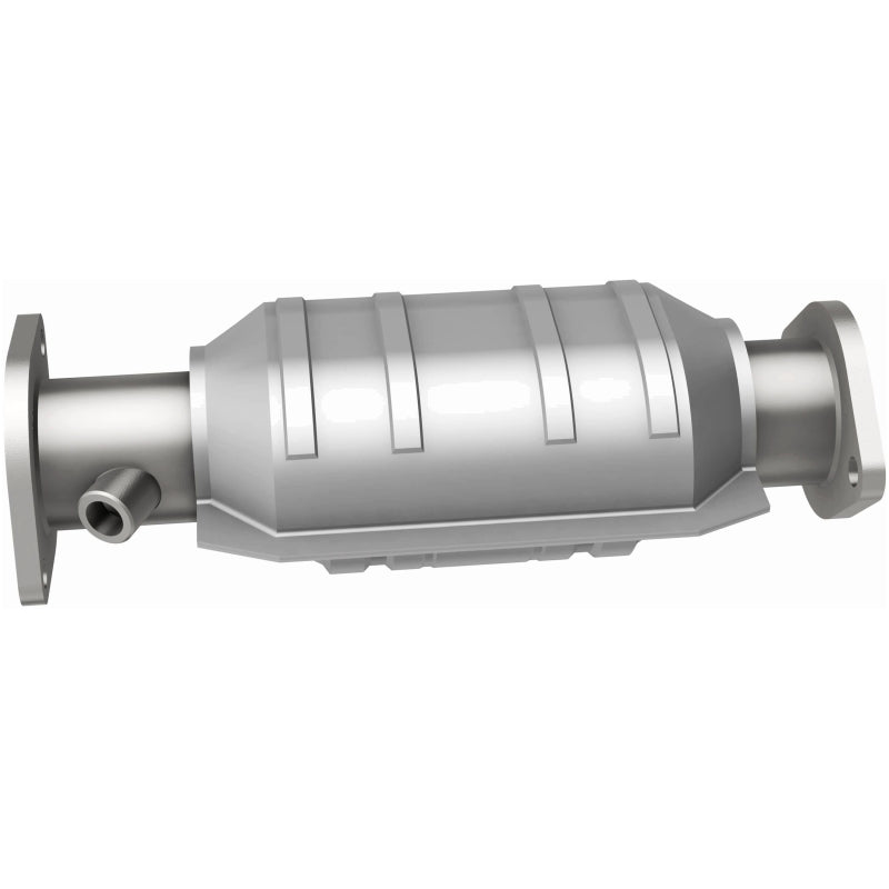 MagnaFlow Nissan Sentra OEM Grade Federal / EPA Compliant Direct-Fit Catalytic Converter 49996 Photo - out of package