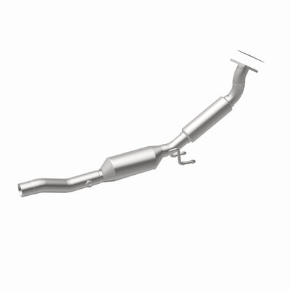 MagnaFlow Volkswagen California Grade CARB Compliant Direct-Fit Catalytic Converter 5461526 360 Degree Image Set