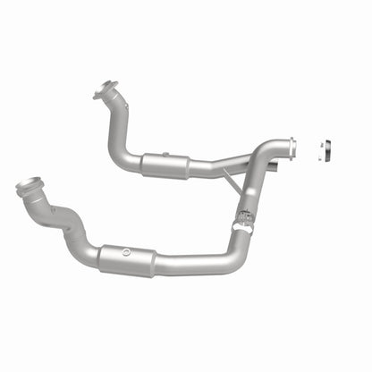 MagnaFlow Ford California Grade CARB Compliant Direct-Fit Catalytic Converter 5551297 360 Degree Image Set