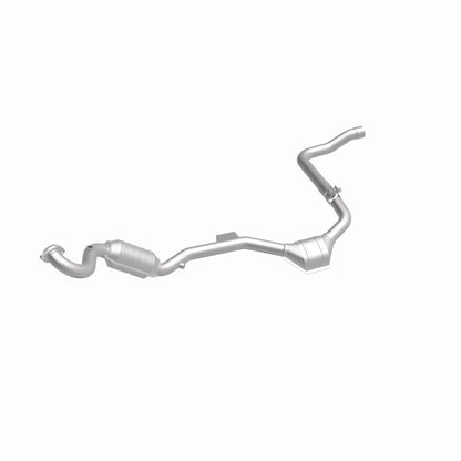MagnaFlow Mercedes-Benz ML430 OEM Grade Federal / EPA Compliant Direct-Fit Catalytic Converter 49867 360 Degree Image Set