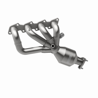 MagnaFlow Nissan HM Grade Federal / EPA Compliant Manifold Catalytic Converter 23708 360 Degree Image Set