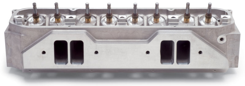 Edelbrock Big-Block Chrysler Victor B/Rb Heads w/ Valves 77929 77929 Photo - Primary