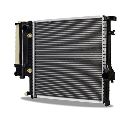 Mishimoto 1991-1999 BMW 318i/is/ti Automatic Radiator Replacement R1295-AT Photo - Close Up