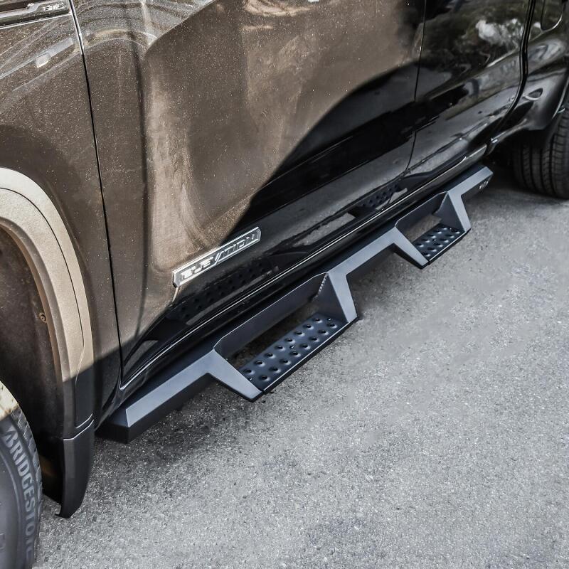 Westin HDX Drop Nerf Step Bars Textured Black/SIER 1500 56-14125 Photo - Mounted