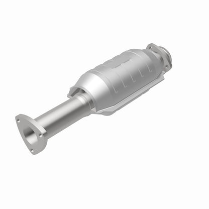 MagnaFlow Saab 900 Standard Grade Federal / EPA Compliant Direct-Fit Catalytic Converter 22834 360 Degree Image Set