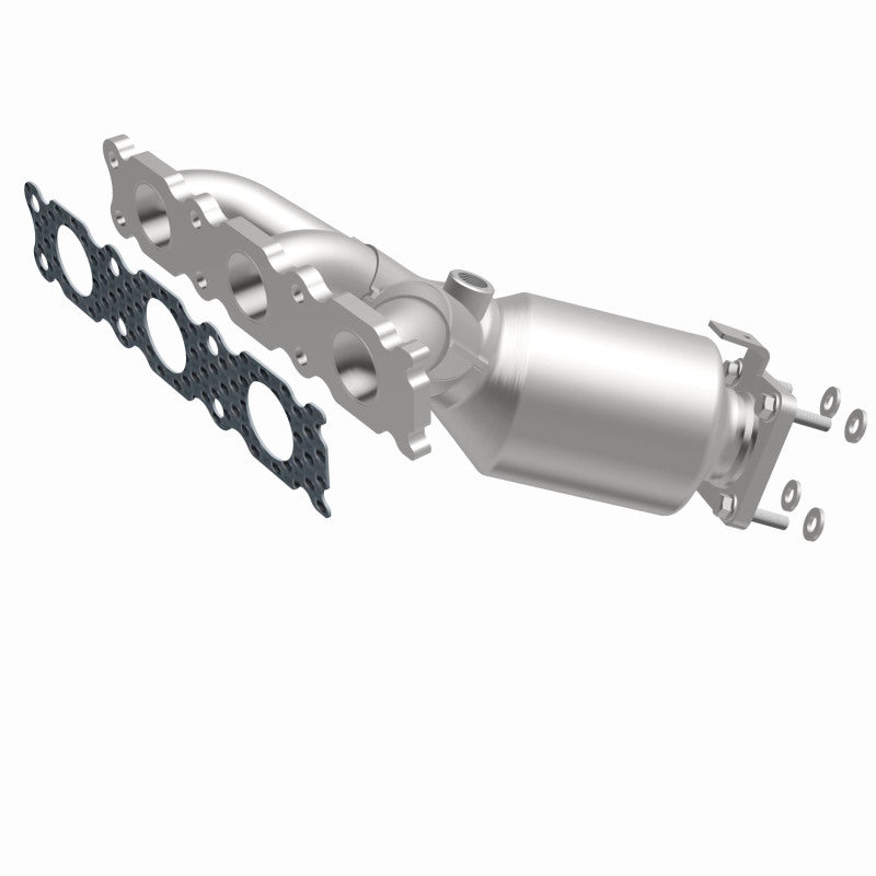 MagnaFlow Volvo XC90 OEM Grade Federal / EPA Compliant Manifold Catalytic Converter 22-173 360 Degree Image Set