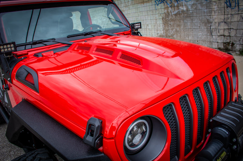 DV8 Offroad 18+ Jeep JL Heat Dispersion Hood - Primer Black HDMBJL-01 HDMBJL-01 Photo - Mounted