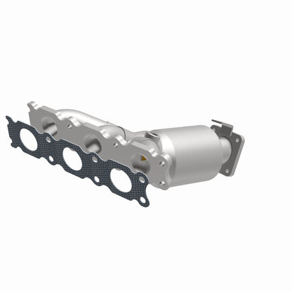 MagnaFlow Volvo XC90 OEM Grade Federal / EPA Compliant Manifold Catalytic Converter 52130 360 Degree Image Set