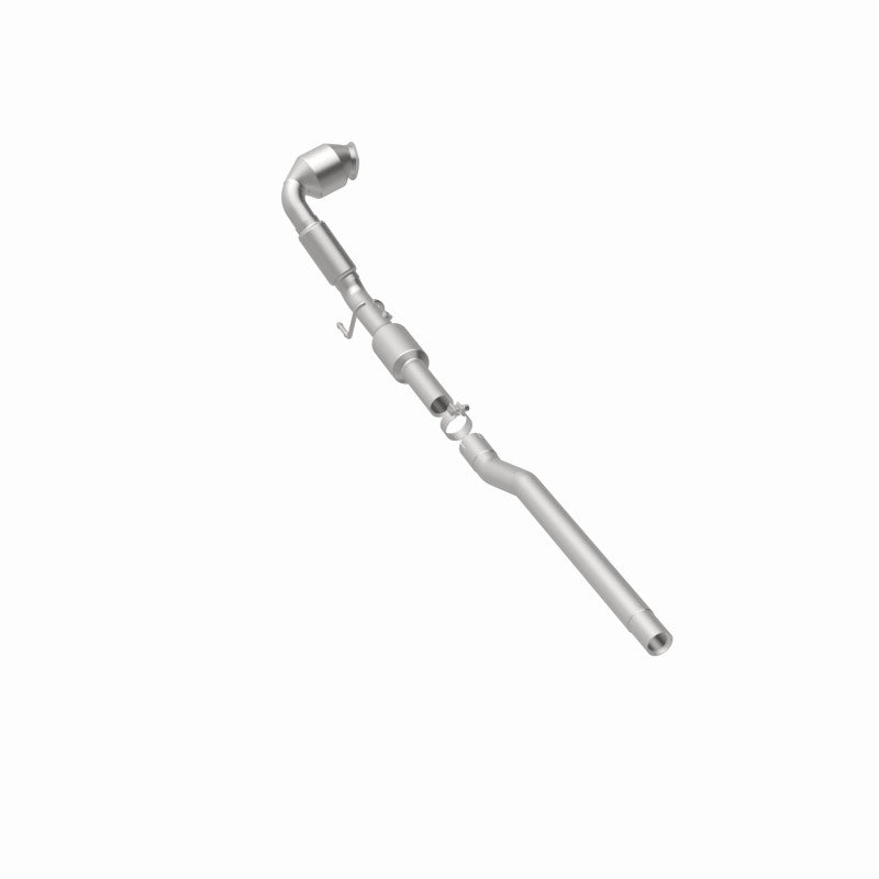 MagnaFlow Volkswagen OEM Grade Federal / EPA Compliant Direct-Fit Catalytic Converter 52392 360 Degree Image Set