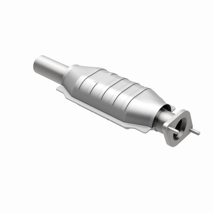 MagnaFlow OEM Grade Federal / EPA Compliant Direct-Fit Catalytic Converter 51808 360 Degree Image Set