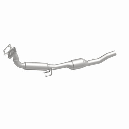Magnaflow 03-05 Volkswagen Jetta 2.0L Direct Fit Cat Converter 5661526 5661526 360 Degree Image Set