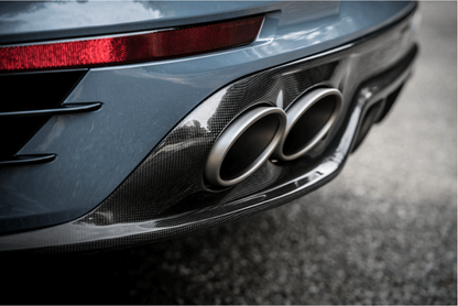 Akrapovic 16-17 Porsche 911 Turbo/Turbo S (991.2) Rear Carbon Fiber Diffuser - High Gloss DI-PO/CA/4/G DI-PO/CA/4/G Photo - Primary