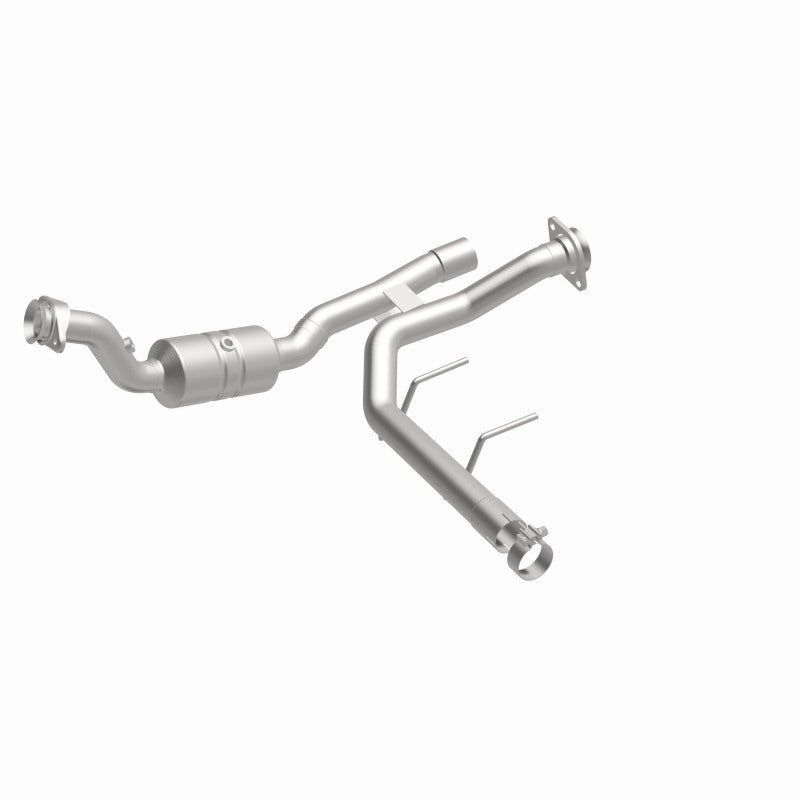 MagnaFlow Ford F-150 OEM Grade Federal / EPA Compliant Direct-Fit Catalytic Converter 52592 360 Degree Image Set