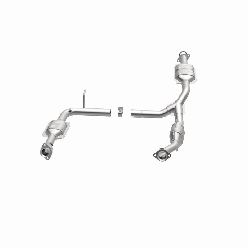 MagnaFlow HM Grade Federal / EPA Compliant Direct-Fit Catalytic Converter 93372 360 Degree Image Set
