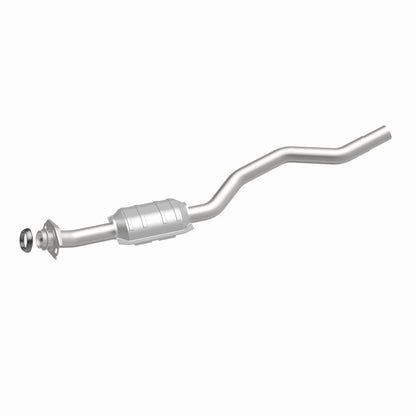 MagnaFlow Standard Grade Federal / EPA Compliant Direct-Fit Catalytic Converter 23252 360 Degree Image Set