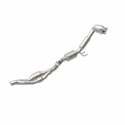 MagnaFlow Audi OEM Grade Federal / EPA Compliant Direct-Fit Catalytic Converter 49715 360 Degree Image Set