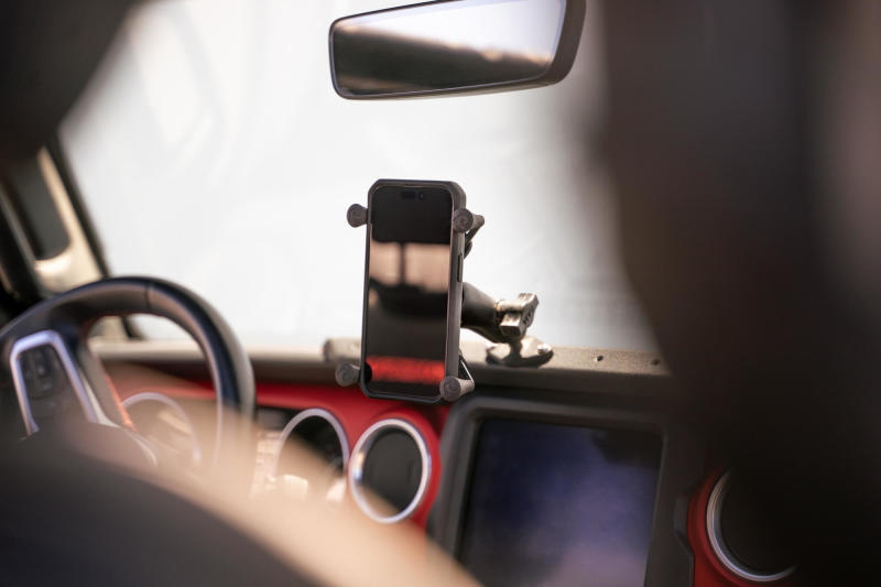 DV8 Offroad 18-23 Jeep Gladiator Digital Device Dash Mount DMJL-01 DMJL-01 Photo - Unmounted