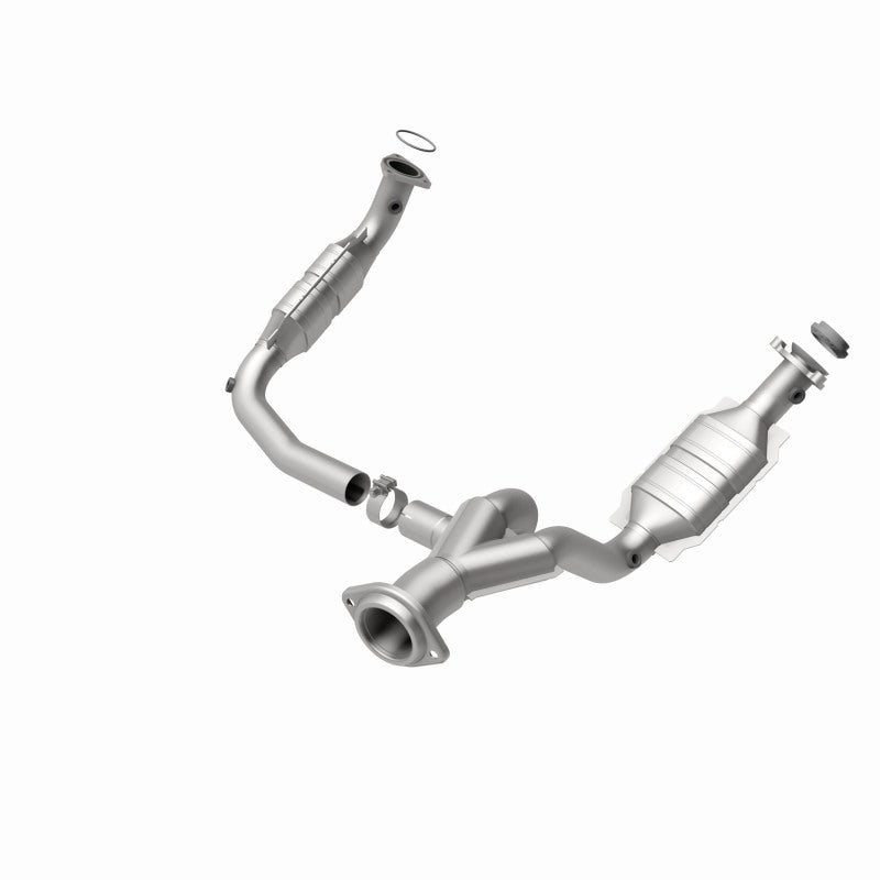 MagnaFlow OEM Grade Federal / EPA Compliant Direct-Fit Catalytic Converter 49631 360 Degree Image Set
