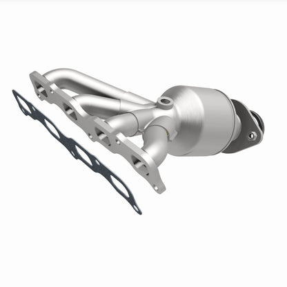Magnaflow 2016 Mitsubishi Outlander Manifold 2.4L Direct Fit Catalytic Converter 290103 290103 360 Degree Image Set