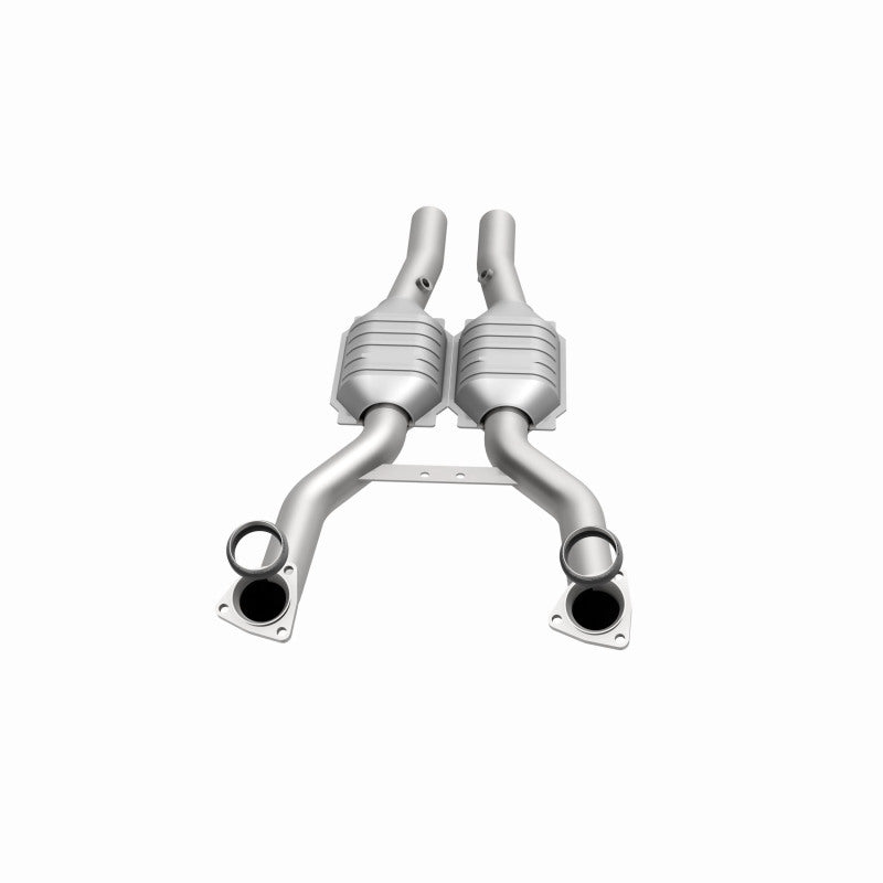 MagnaFlow Chevrolet Corvette HM Grade Federal / EPA Compliant Direct-Fit Catalytic Converter 93988 360 Degree Image Set
