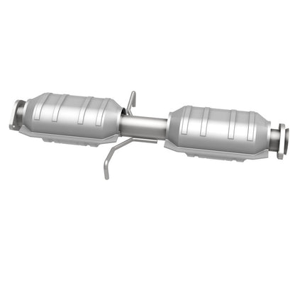 MagnaFlow Mitsubishi Galant Standard Grade Federal / EPA Compliant Direct-Fit Catalytic Converter 23145 360 Degree Image Set