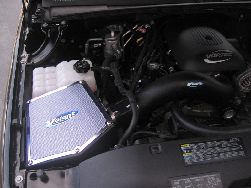 Volant 01-06 Cadillac Escalade 6.0 V8 PowerCore Closed Box Air Intake System 151536 Photo - Mounted