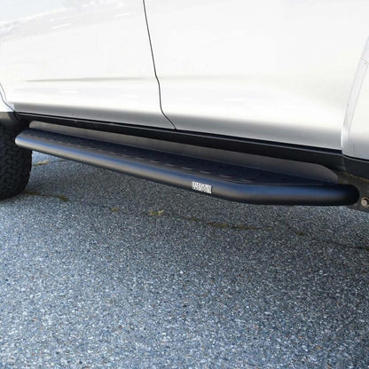 Westin 10-17 Toyota 4Runner Trail / 14-23 SR5/TRD/PRO Outlaw Running Boards 28-32165 28-32165 Photo - lifestyle view