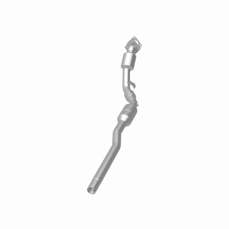MagnaFlow Audi S4 OEM Grade Federal / EPA Compliant Direct-Fit Catalytic Converter 49915 360 Degree Image Set