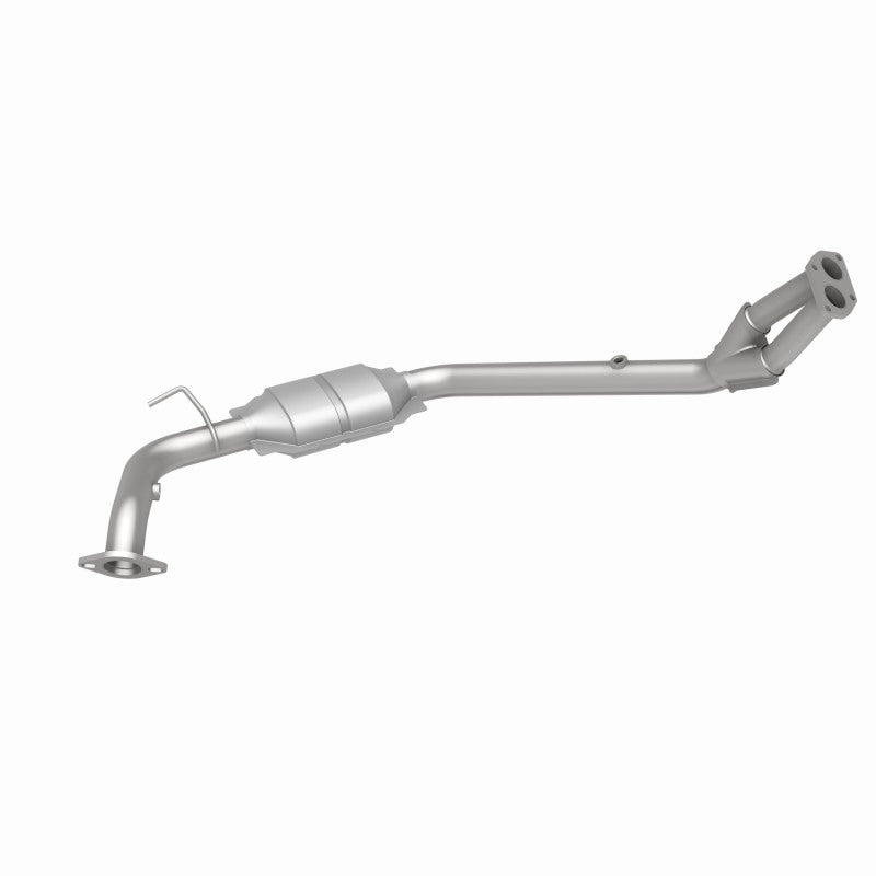MagnaFlow Isuzu OEM Grade Federal / EPA Compliant Direct-Fit Catalytic Converter 49004 360 Degree Image Set