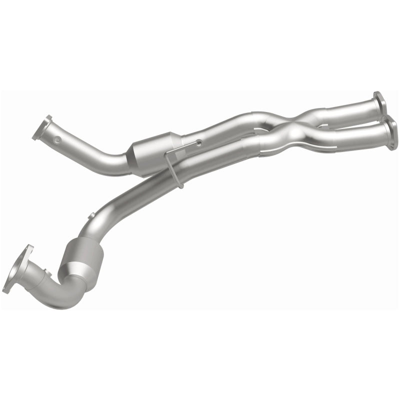 MagnaFlow Jeep Grand Cherokee OEM Grade Federal / EPA Compliant Direct-Fit Catalytic Converter 49046 Photo - out of package