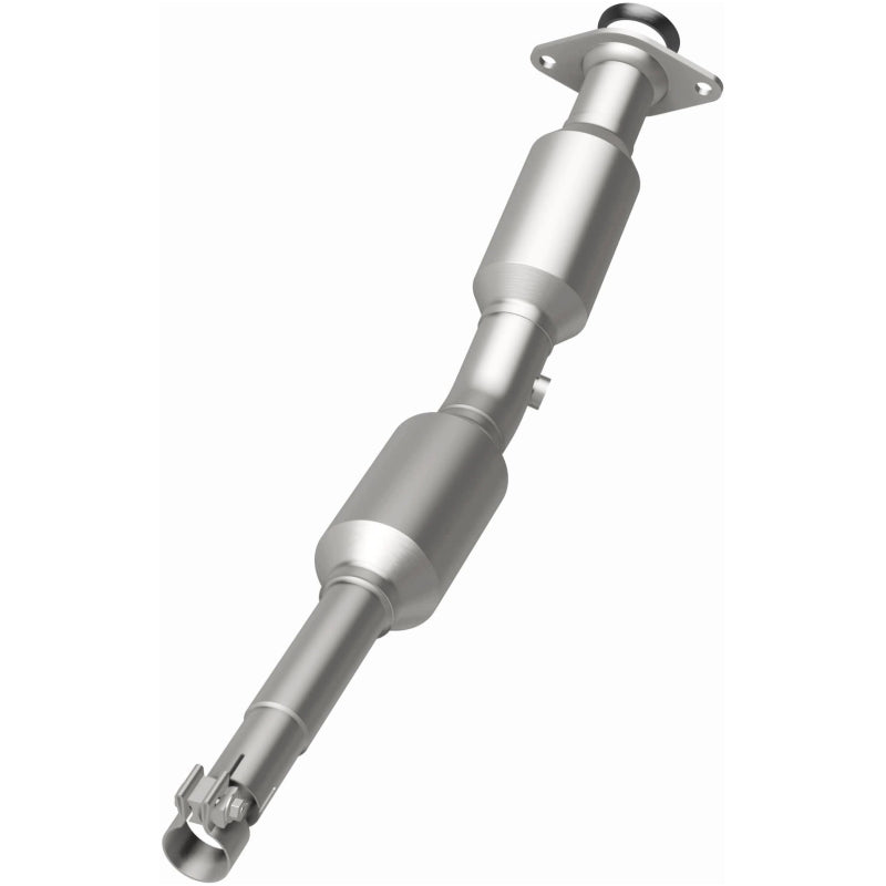MagnaFlow Toyota Prius OEM Grade Federal / EPA Compliant Direct-Fit Catalytic Converter 49752 Photo - out of package