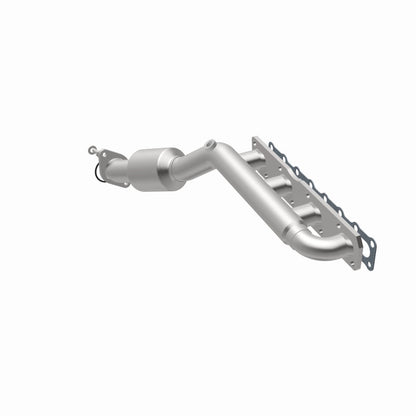 MagnaFlow OEM Grade Federal / EPA Compliant Manifold Catalytic Converter 49357 360 Degree Image Set