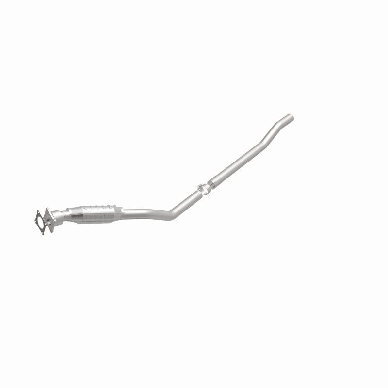MagnaFlow HM Grade Federal / EPA Compliant Direct-Fit Catalytic Converter 93273 360 Degree Image Set