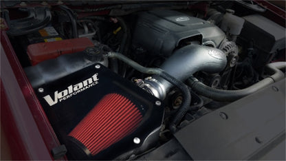Volant 01-06 Cadillac Escalade 6.0 V8 Pro5 Closed Box Air Intake System 15153 Photo - Mounted