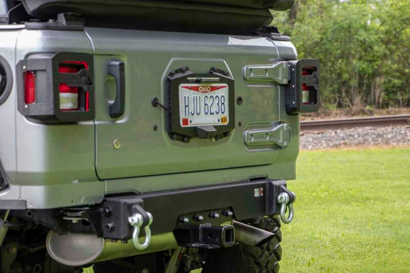 Fishbone Offroad For 2018+ Jeep Wrangler JL Rear Bumper Delete FB22179 FB22179 Photo - lifestyle view
