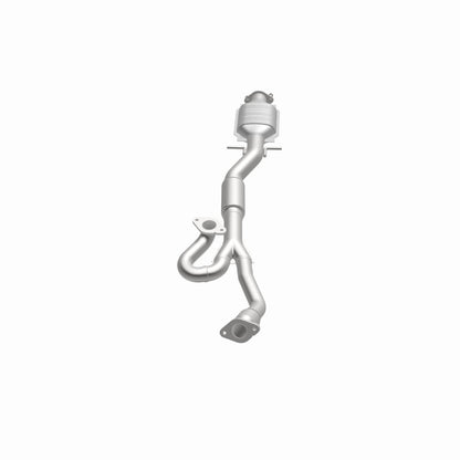 MagnaFlow OEM Grade Federal / EPA Compliant Direct-Fit Catalytic Converter 52417 360 Degree Image Set