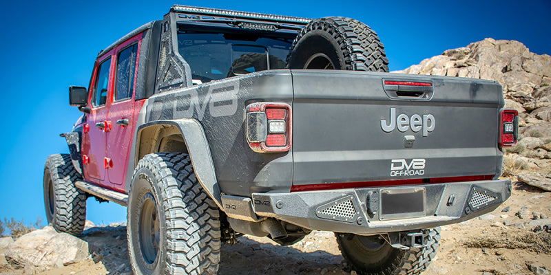 DV8 Offroad 2019+ Jeep Gladiator Bedside Sliders SRGL-01 SRGL-01 Photo - Mounted