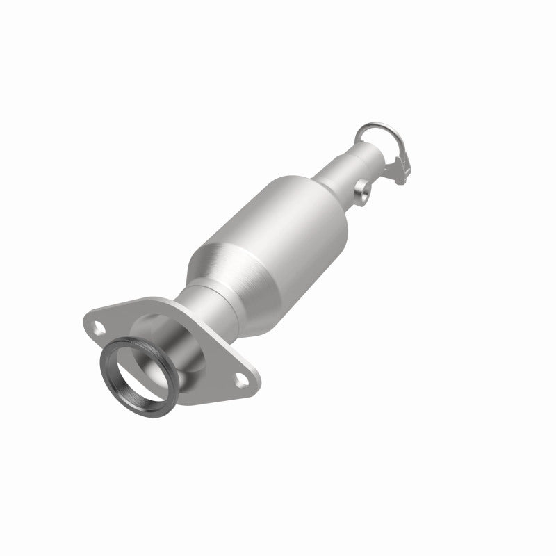 MagnaFlow Toyota Prius OEM Grade Federal / EPA Compliant Direct-Fit Catalytic Converter 51247 360 Degree Image Set