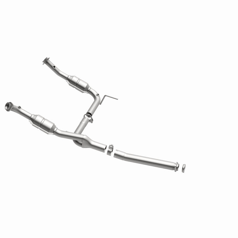 MagnaFlow HM Grade Federal / EPA Compliant Direct-Fit Catalytic Converter 93111 360 Degree Image Set