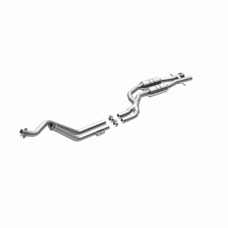 MagnaFlow Mercedes-Benz SL320 HM Grade Federal / EPA Compliant Direct-Fit Catalytic Converter 23844 360 Degree Image Set